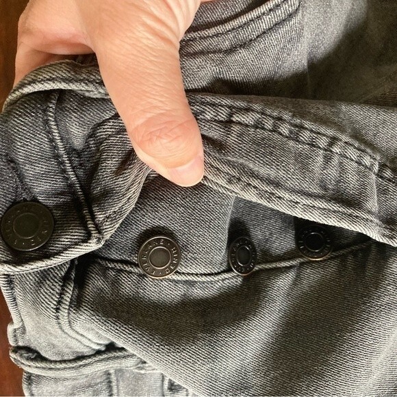 Everlane Women’s cigarette straight leg faded black gray jeans size 28 regular! - Picture 3 of 11